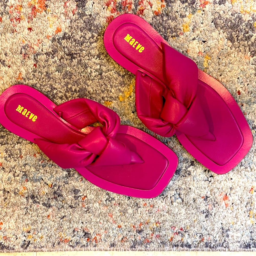 Maeve new bright pink fun thongs